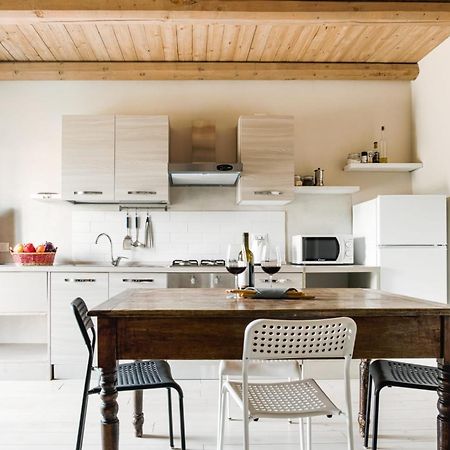 La Casa Di Roby-1 Appartamento La Morra Con Piscina Экстерьер фото