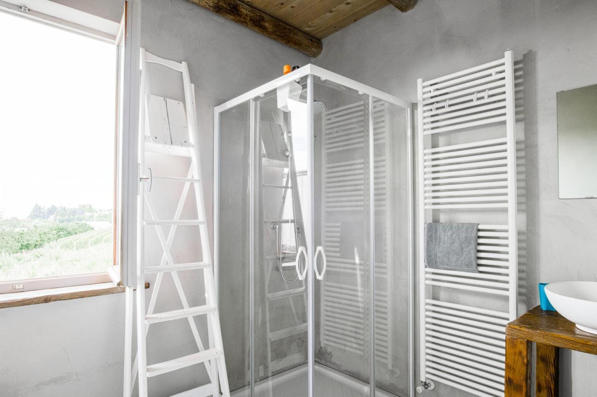 La Casa Di Roby-1 Appartamento La Morra Con Piscina Экстерьер фото