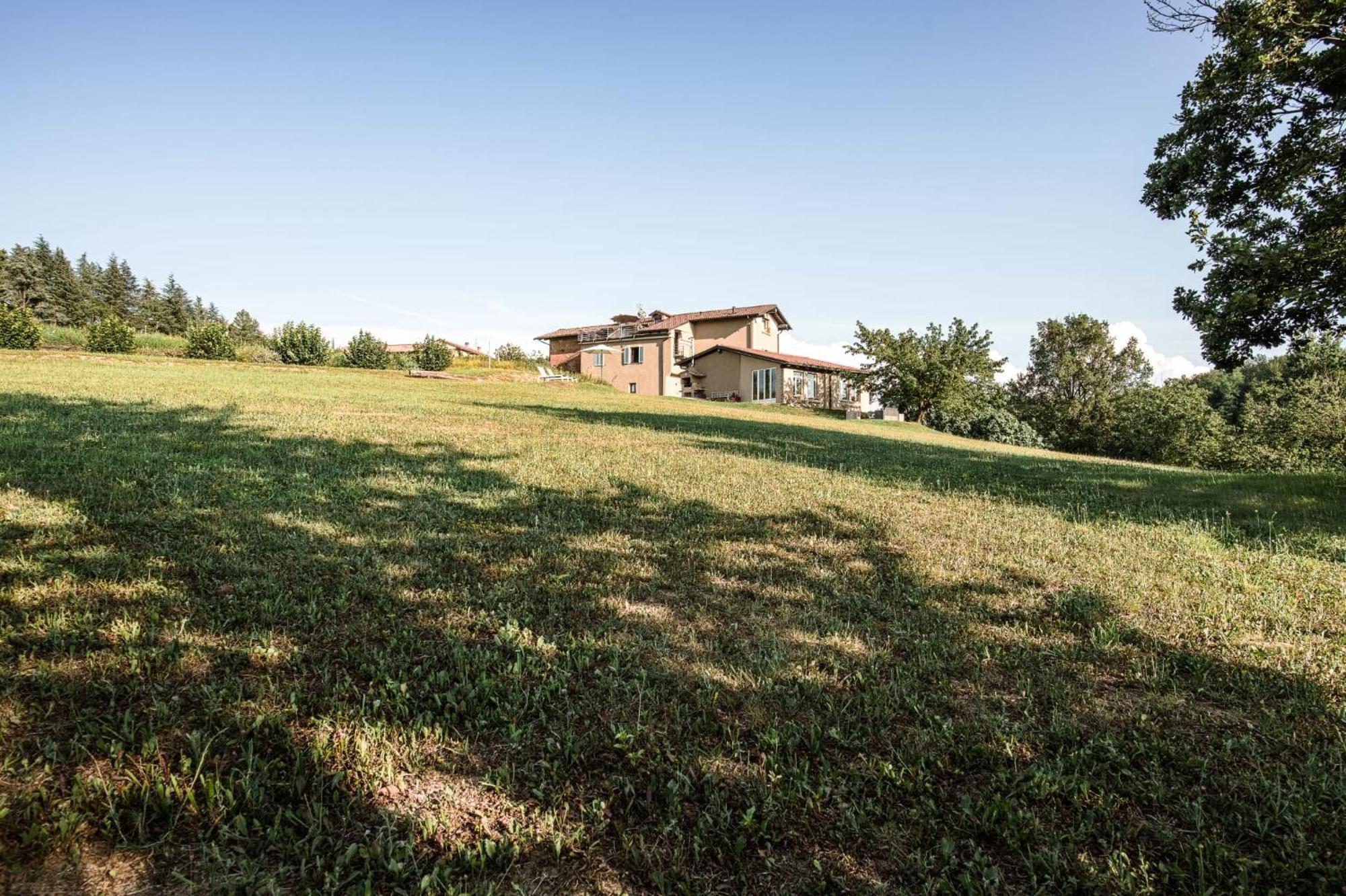 La Casa Di Roby-1 Appartamento La Morra Con Piscina Экстерьер фото